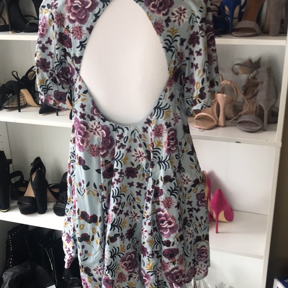 Kimchi Blue printed backless skater dress size S - Picture 4 of 8